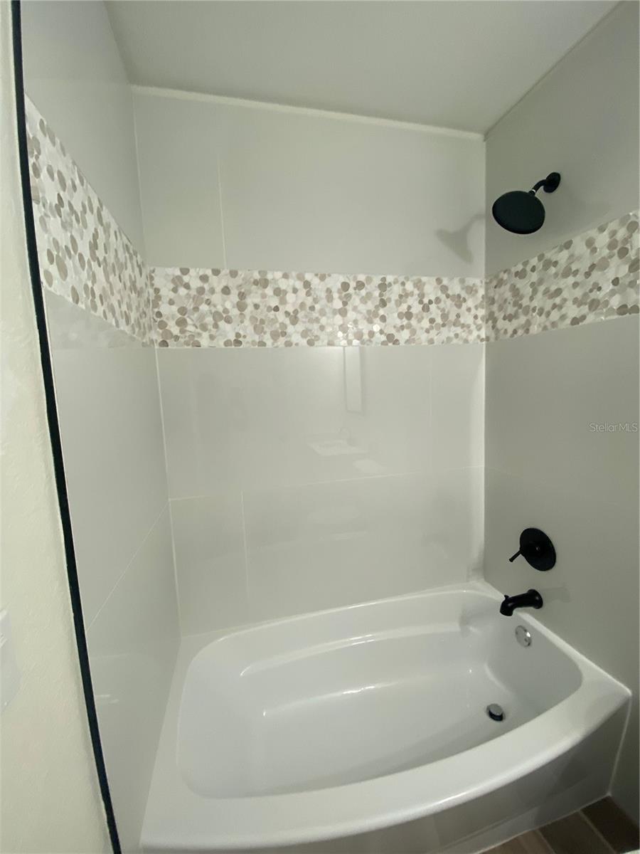 2111 W CASS ST, TAMPA, FL, 33606