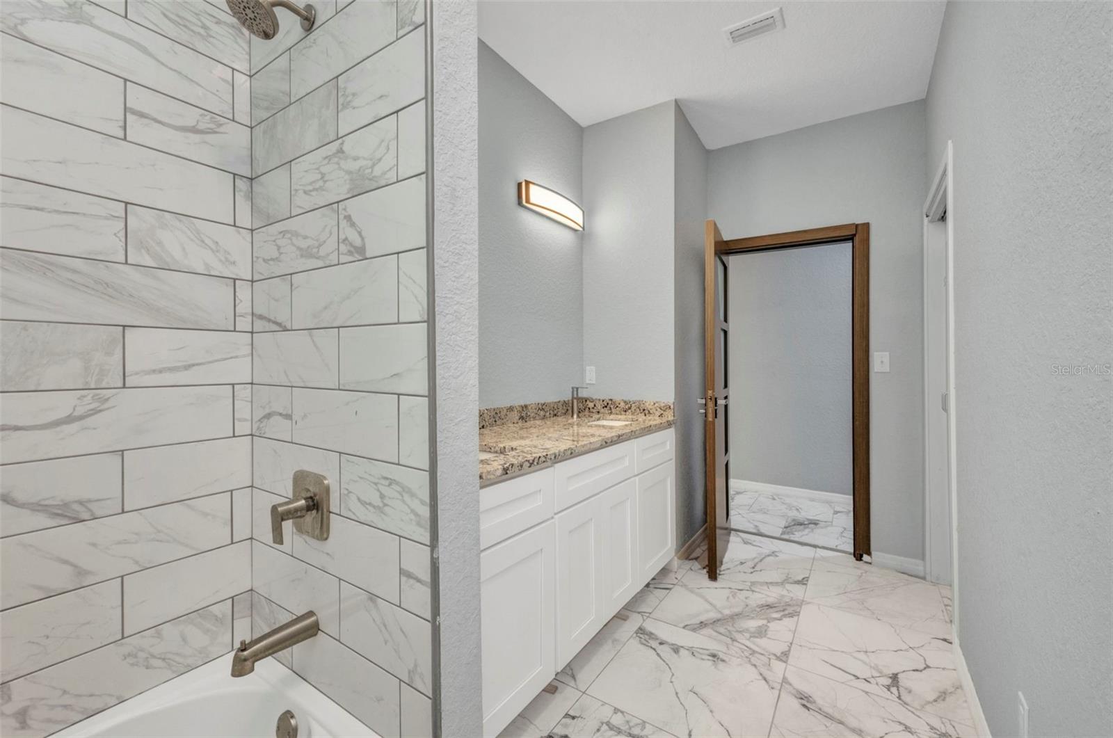 3380 ELKCAM BLVD, PORT CHARLOTTE, FL, 33952