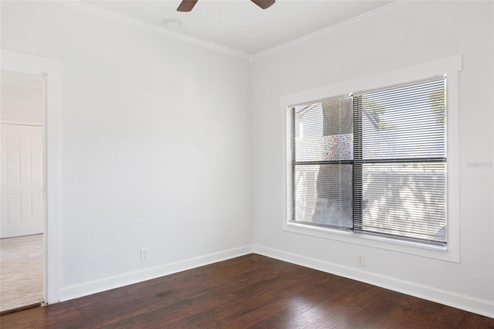 210 W WARREN AVE #B, TAMPA, FL, 33602