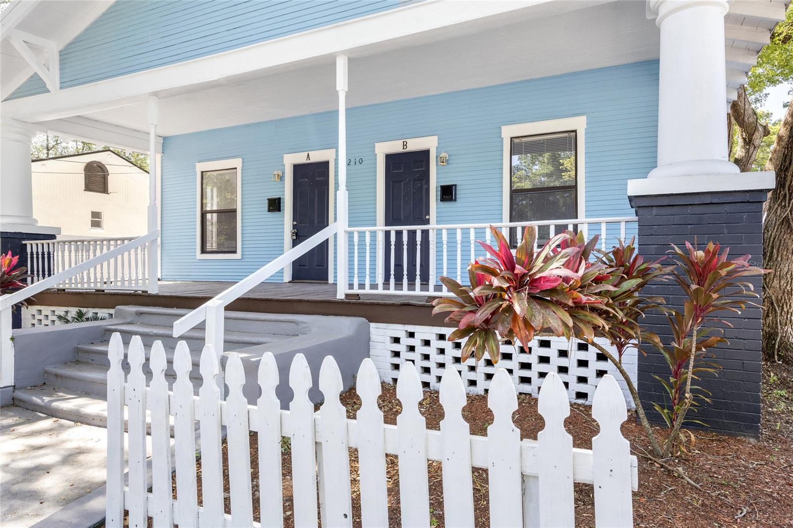 210 W WARREN AVE #B, TAMPA, FL, 33602