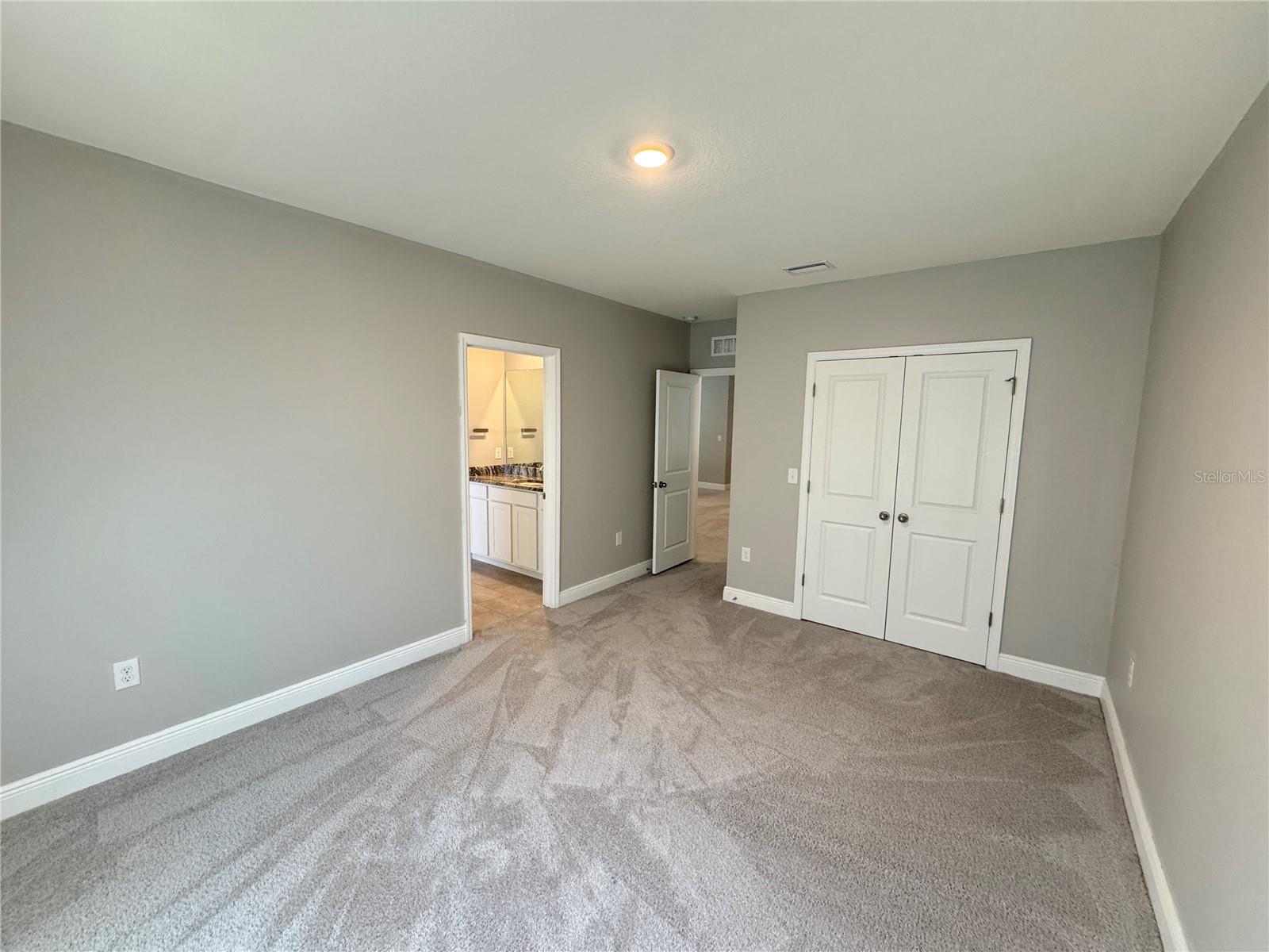 1381 BERING RD, WESLEY CHAPEL, FL, 33543