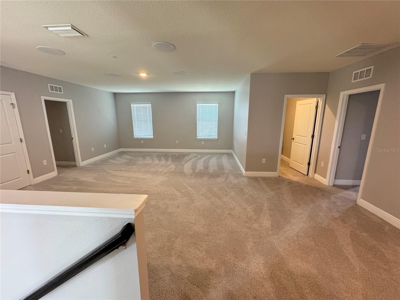 1381 BERING RD, WESLEY CHAPEL, FL, 33543