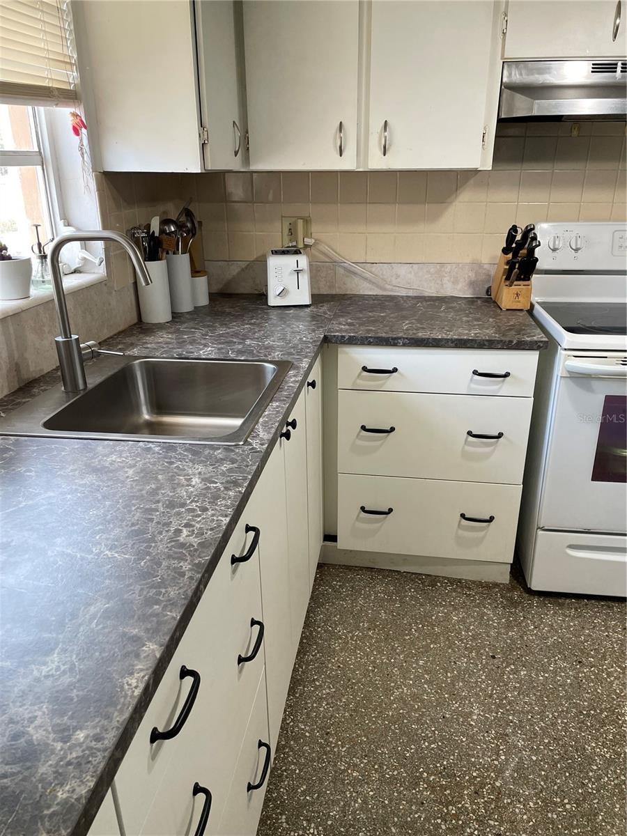 4104 W NORTH B ST, TAMPA, FL, 33609