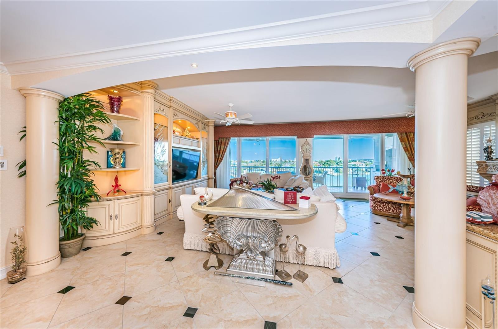 TB8385585 Property Photo