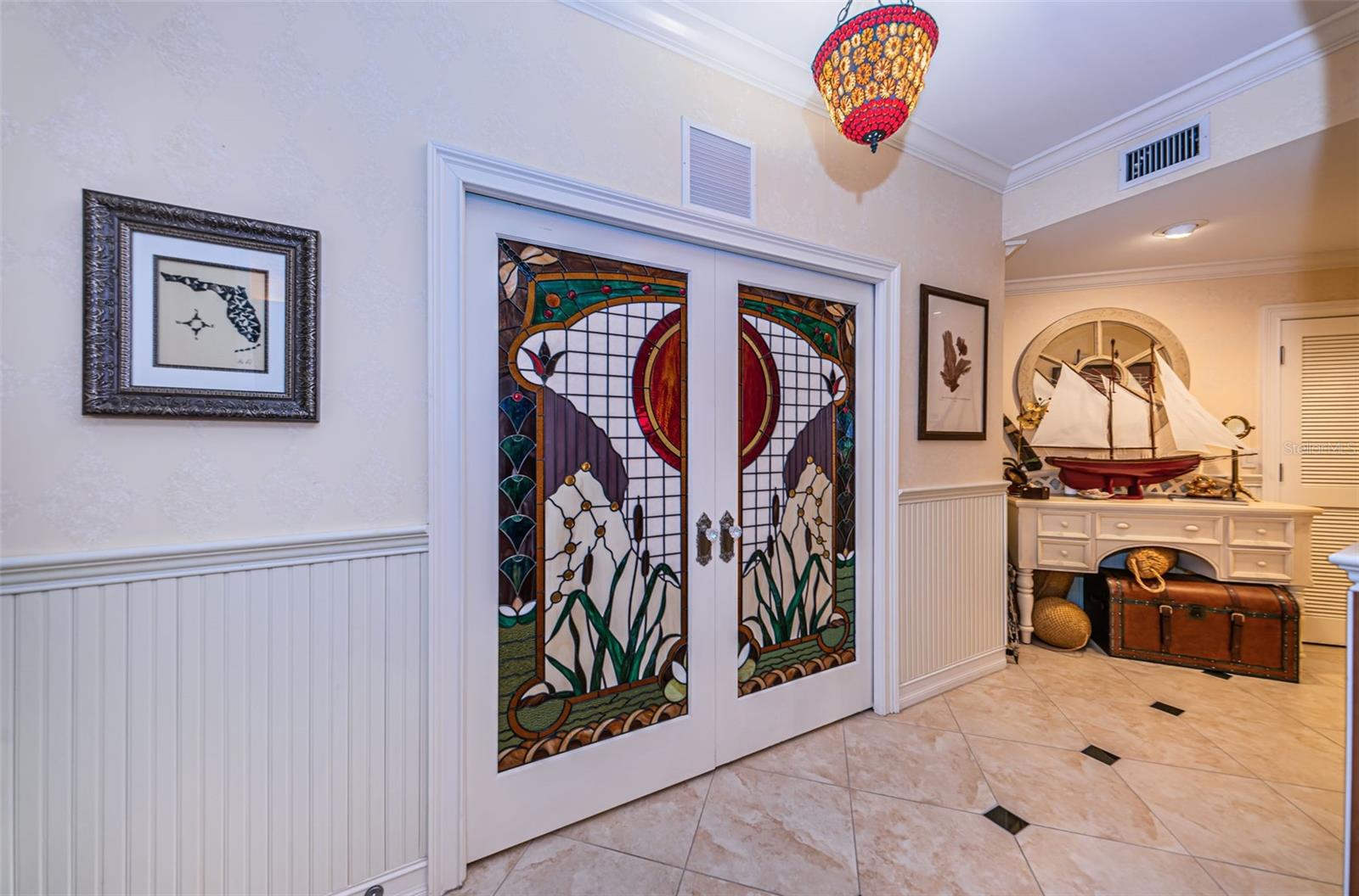 TB8385585 Property Photo