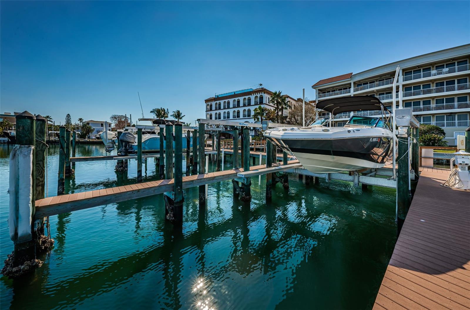 TB8385585 Property Photo