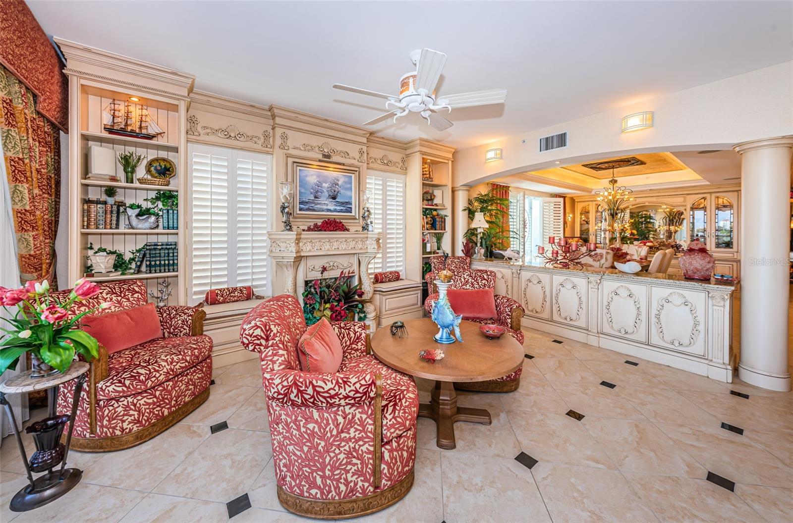 TB8385585 Property Photo