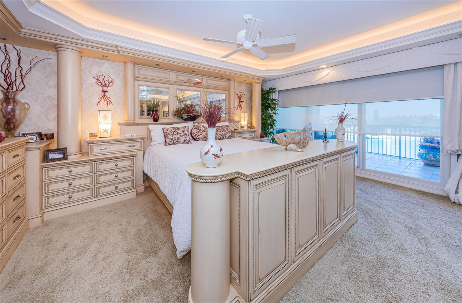 TB8385585 Property Photo