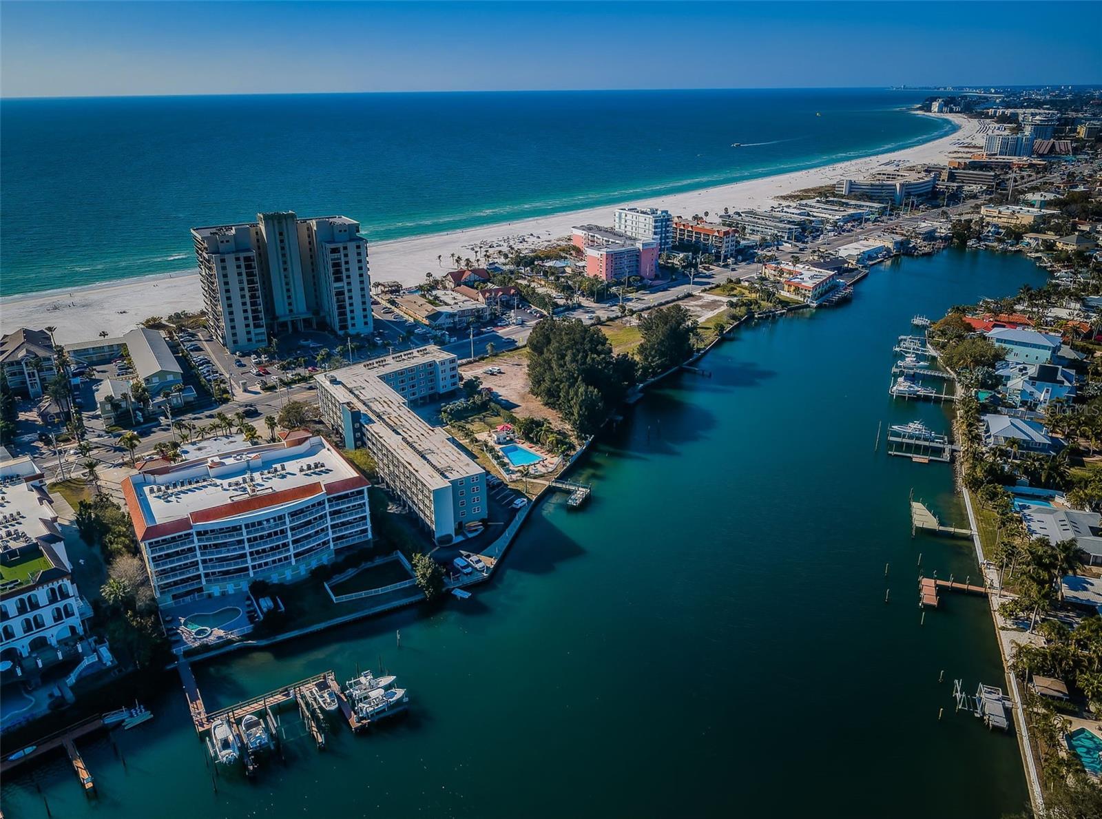 TB8385585 Property Photo