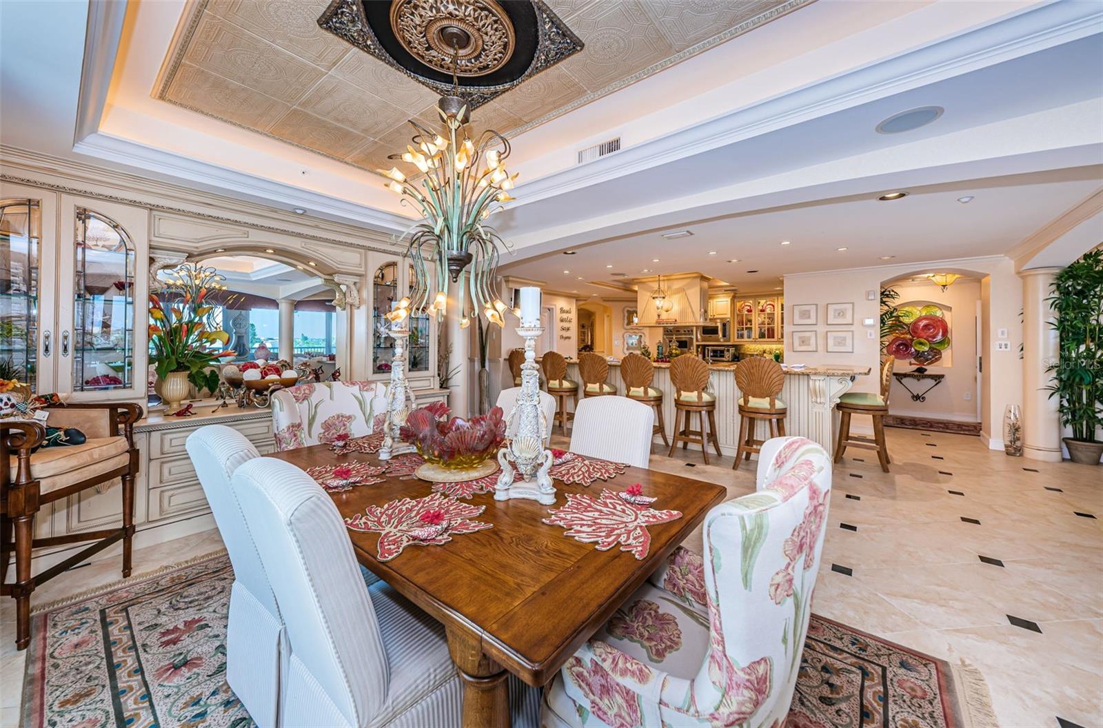 TB8385585 Property Photo