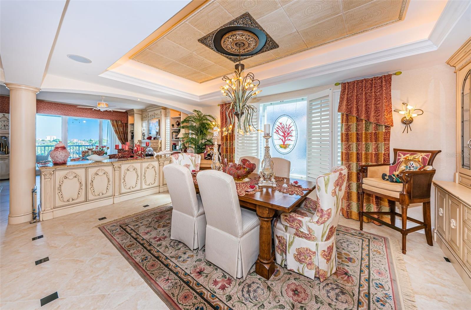 TB8385585 Property Photo