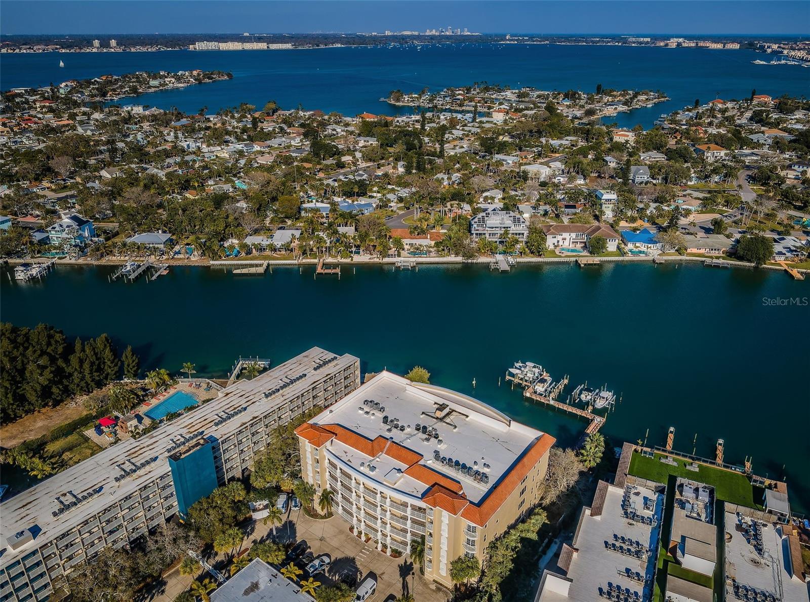 TB8385585 Property Photo