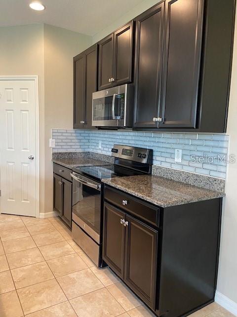 6959 TOWNE LAKE RD, RIVERVIEW, FL, 33578