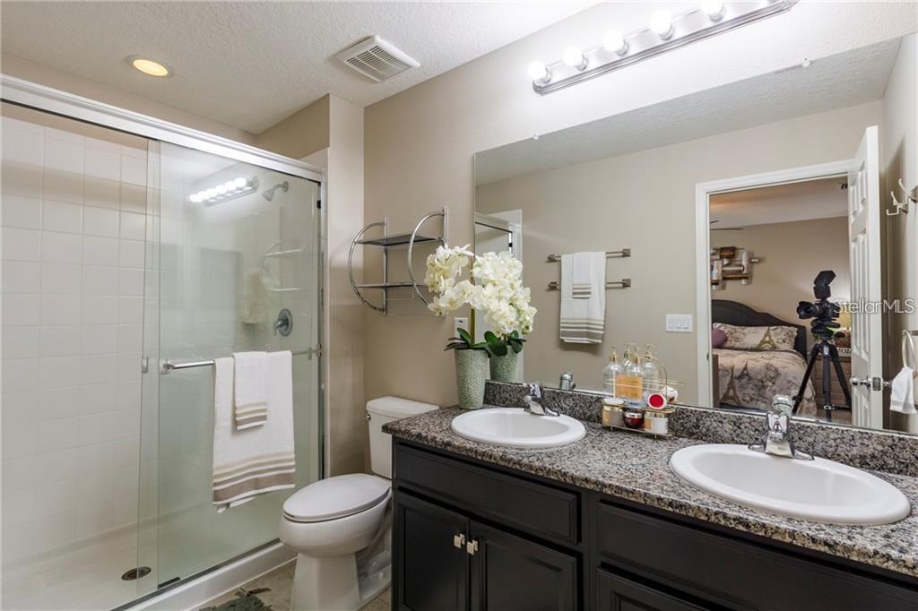 6959 TOWNE LAKE RD, RIVERVIEW, FL, 33578