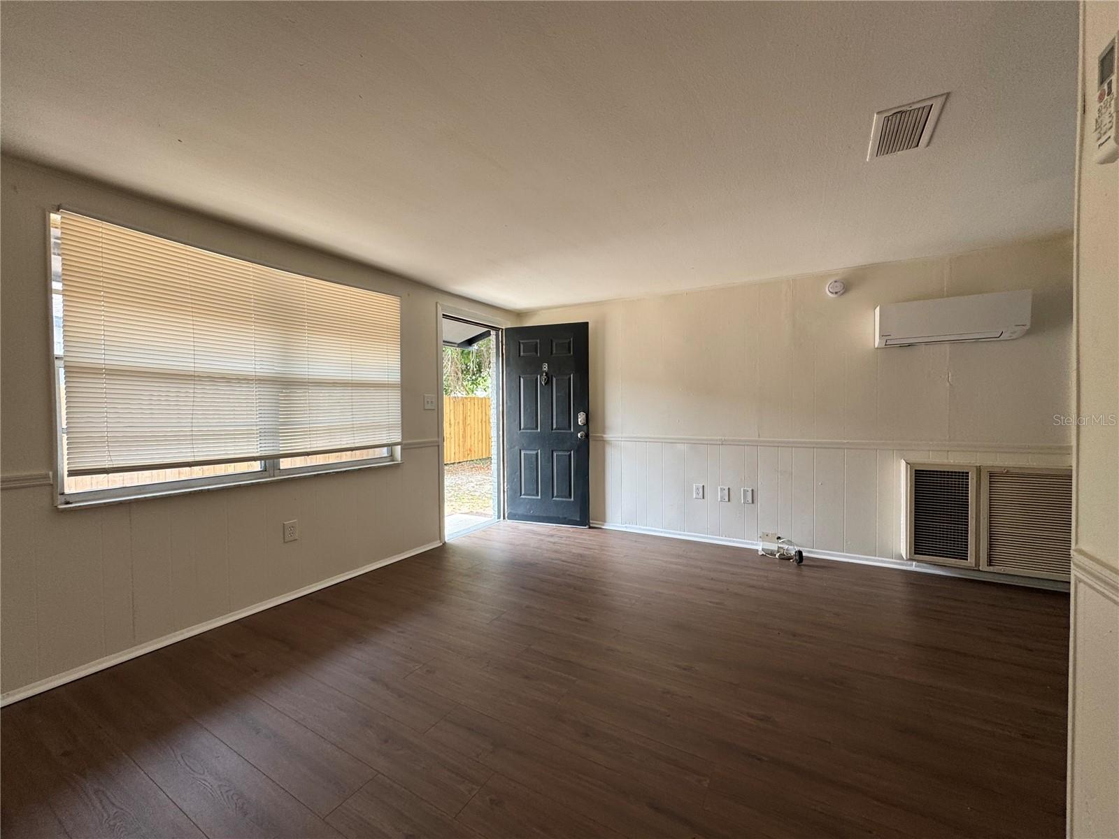 9322 EASTFIELD RD, THONOTOSASSA, FL, 33592