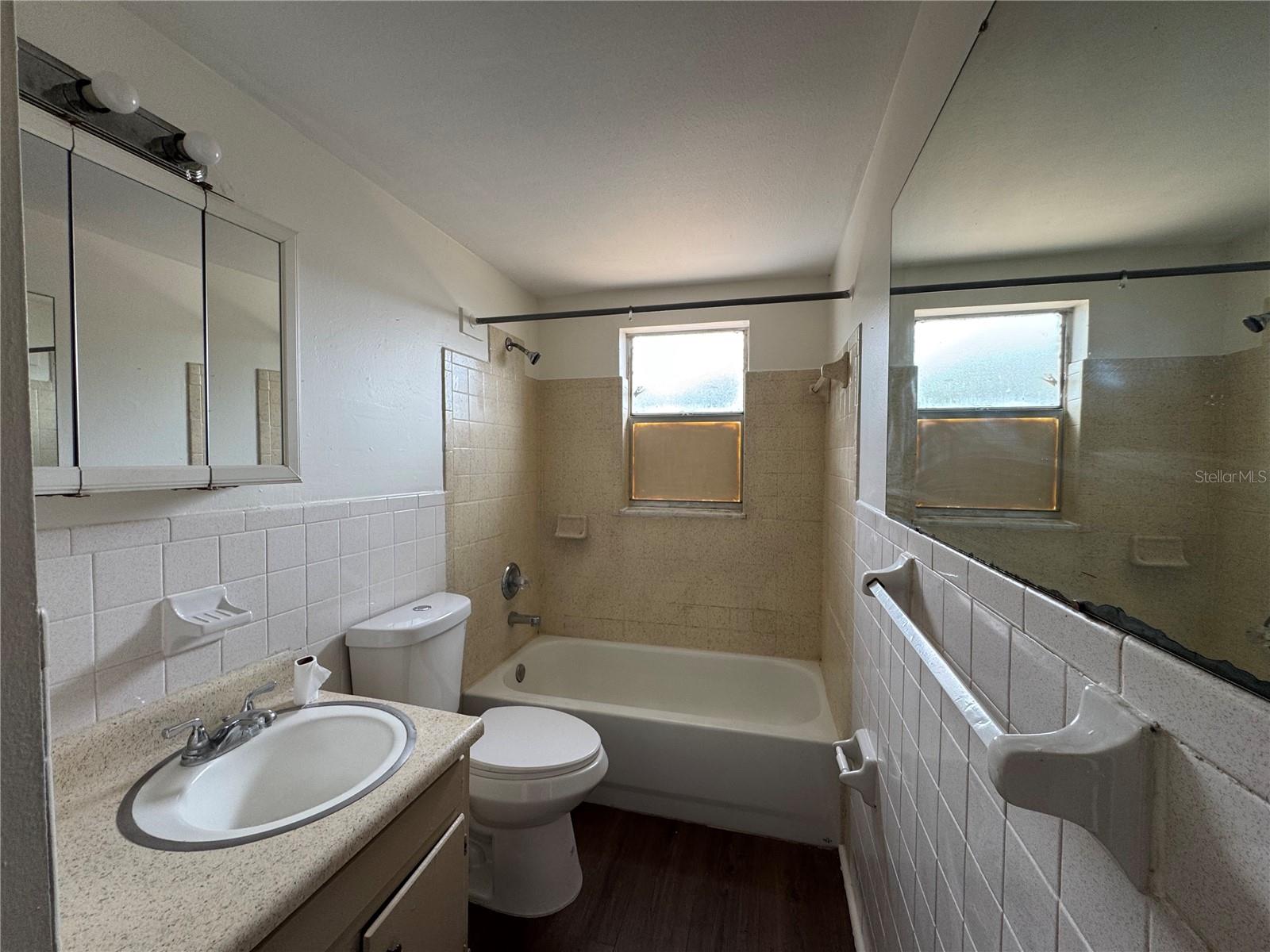 9322 EASTFIELD RD, THONOTOSASSA, FL, 33592