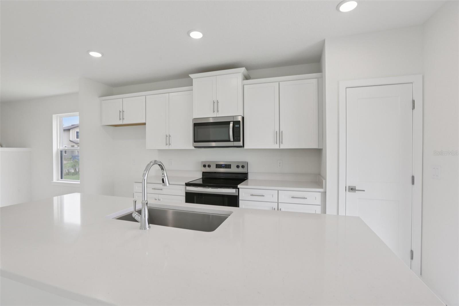 3255 CUP DR, LAKELAND, FL, 33803