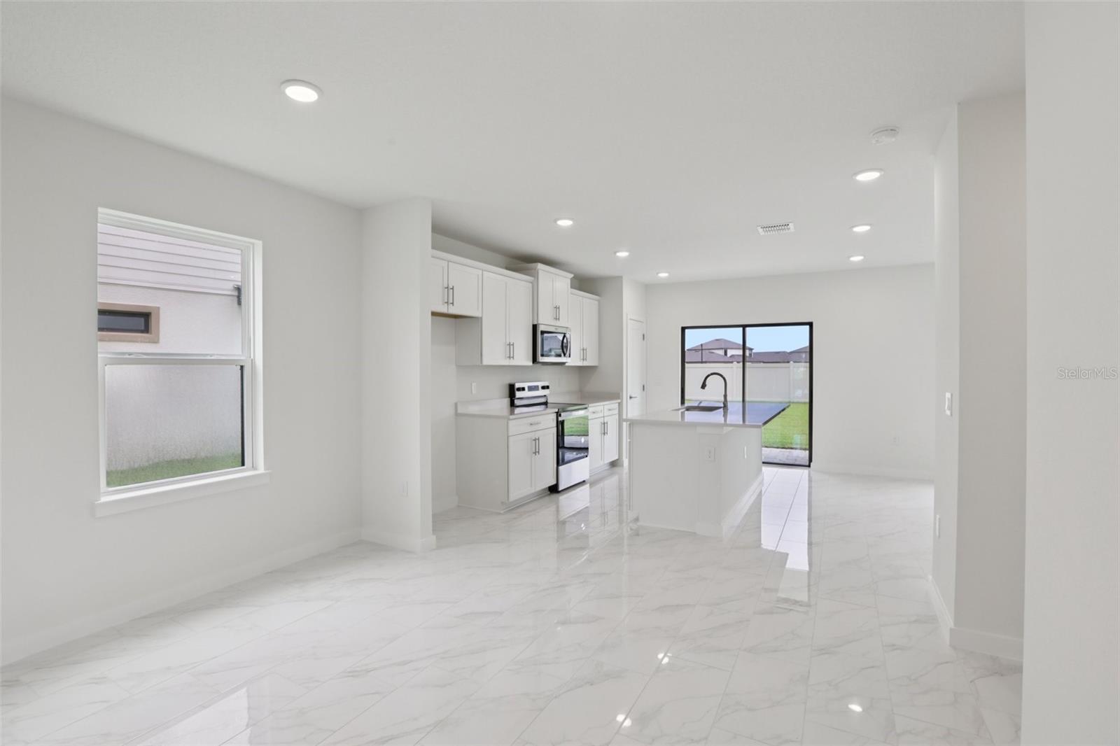 3255 CUP DR, LAKELAND, FL, 33803