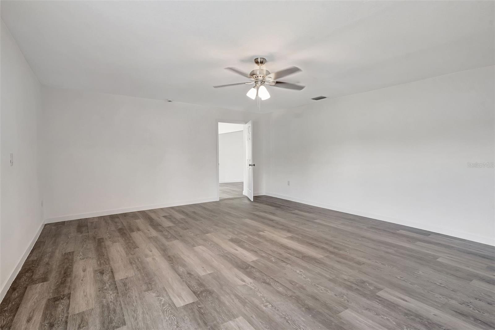 415 COOPER ST, PUNTA GORDA, FL, 33950