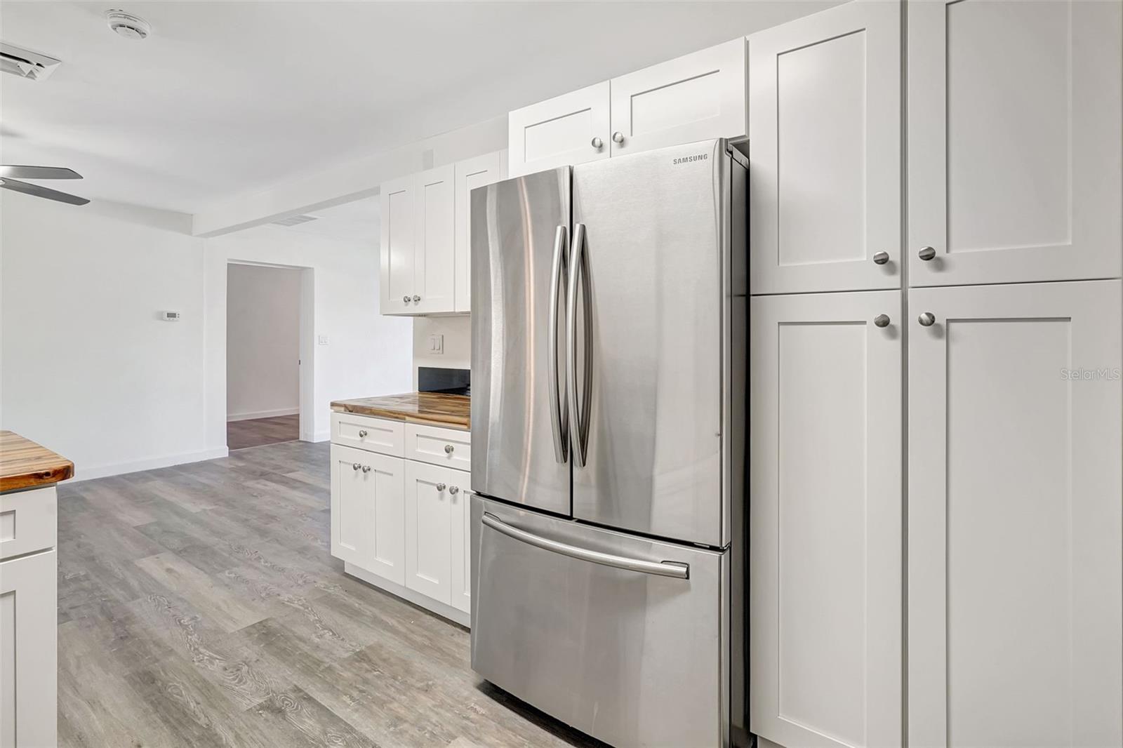 415 COOPER ST, PUNTA GORDA, FL, 33950