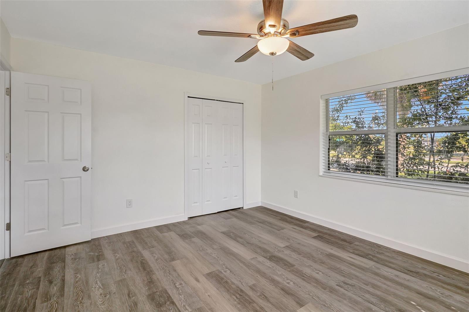 415 COOPER ST, PUNTA GORDA, FL, 33950