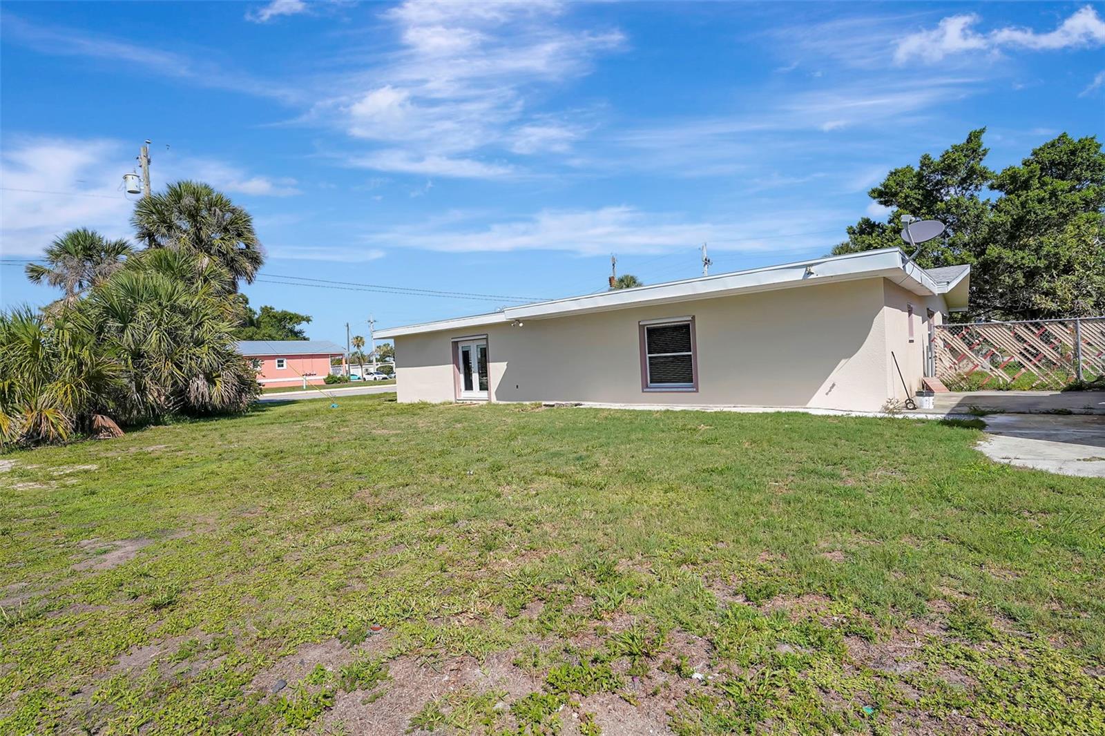 415 COOPER ST, PUNTA GORDA, FL, 33950