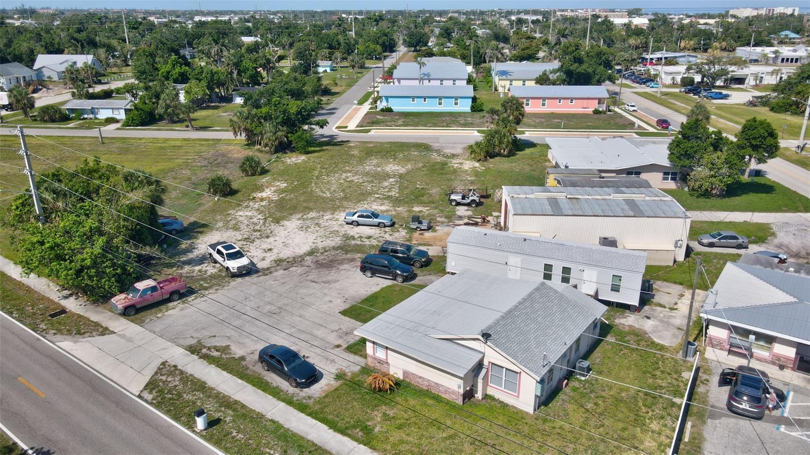 415 COOPER ST, PUNTA GORDA, FL, 33950