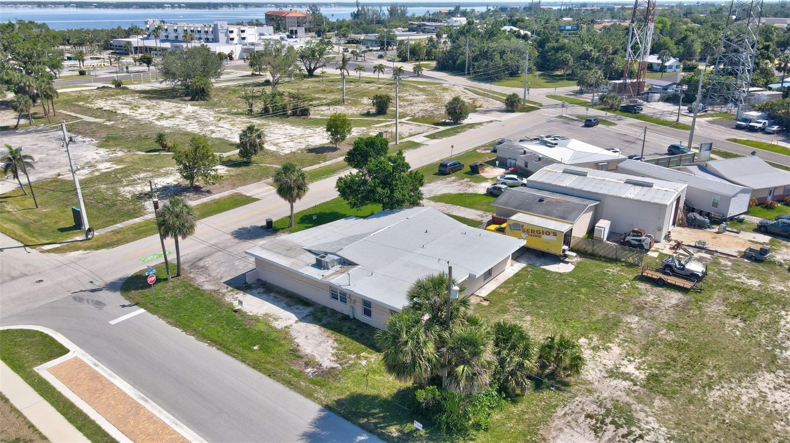 415 COOPER ST, PUNTA GORDA, FL, 33950