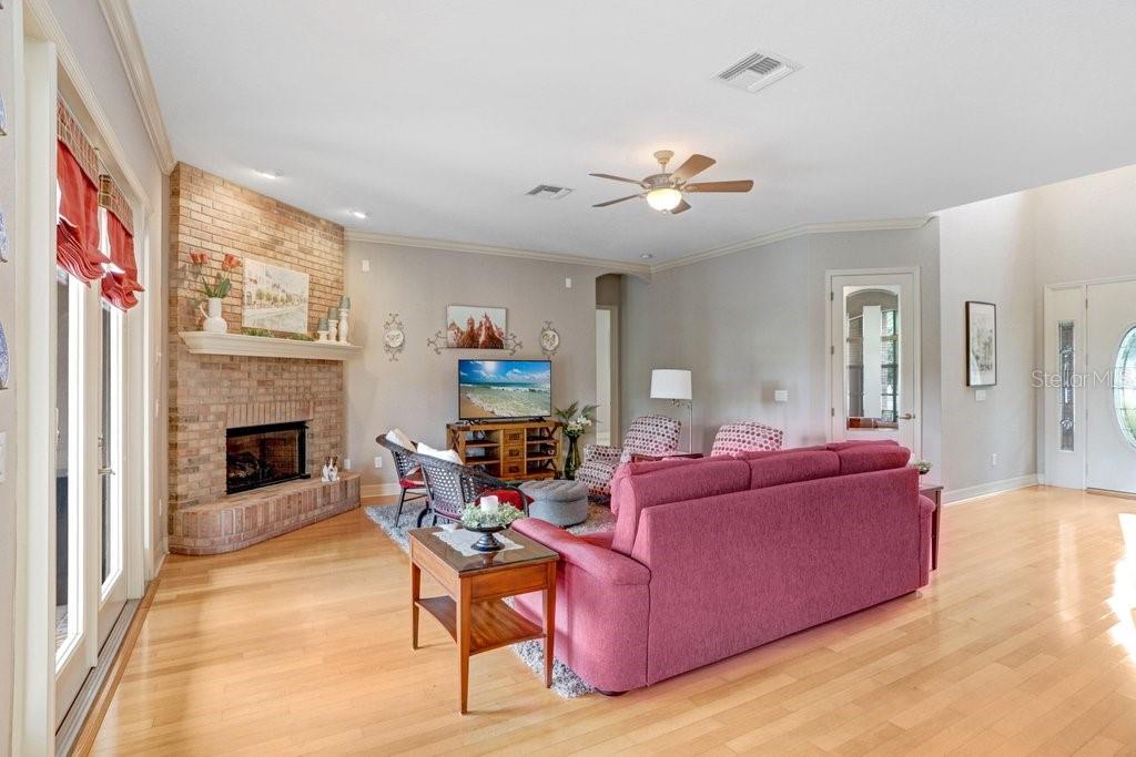 2502 FRITZKE RD, DOVER, FL, 33527