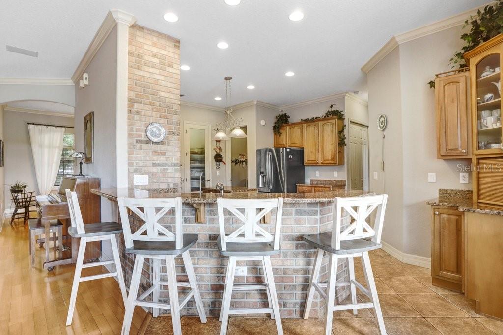 2502 FRITZKE RD, DOVER, FL, 33527