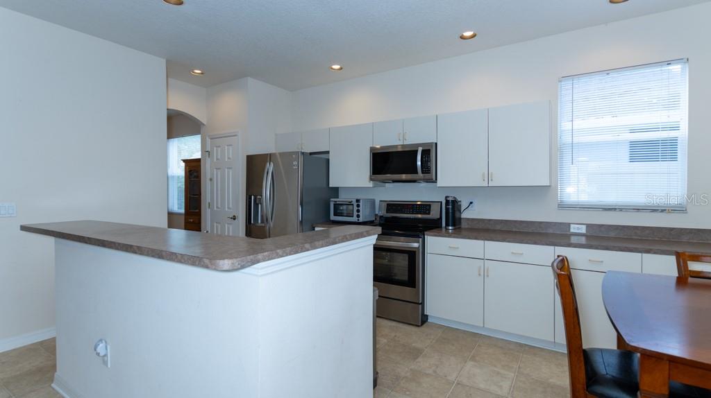 2160 BRANDON PARK CIR, BRANDON, FL, 33510