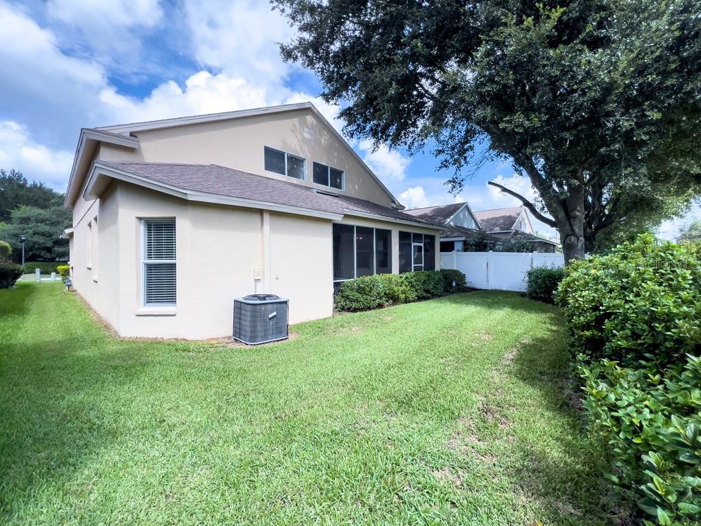 2160 BRANDON PARK CIR, BRANDON, FL, 33510
