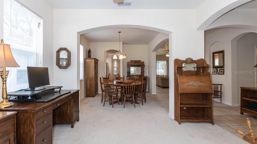 2160 BRANDON PARK CIR, BRANDON, FL, 33510