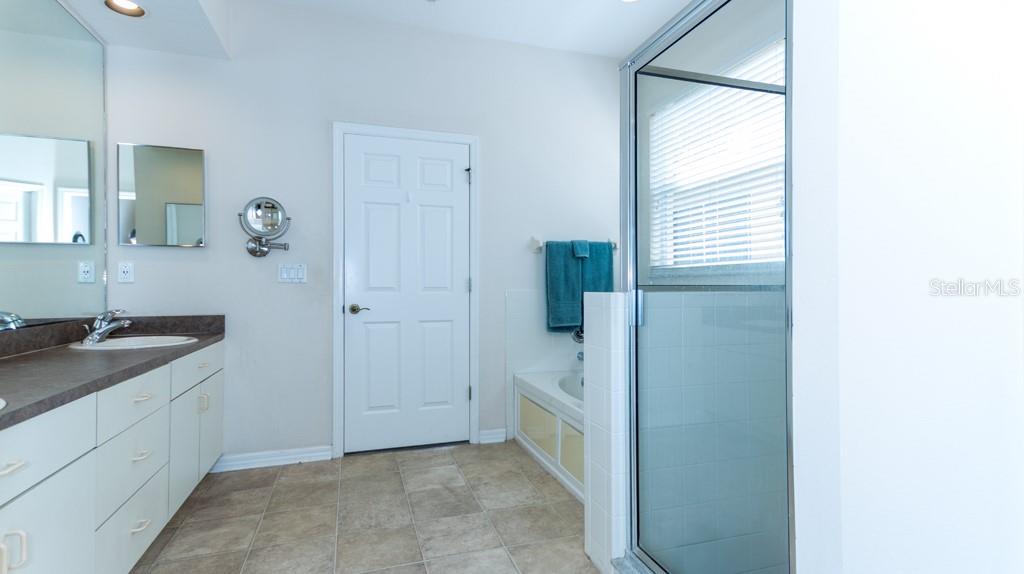 2160 BRANDON PARK CIR, BRANDON, FL, 33510