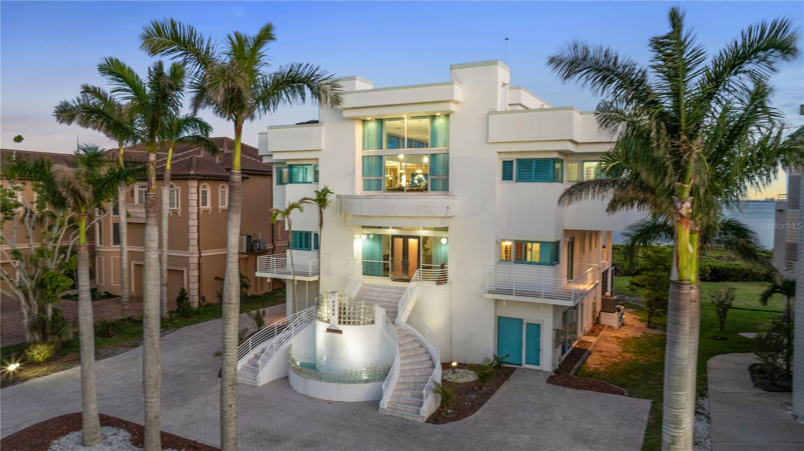 A4652523 Property Photo