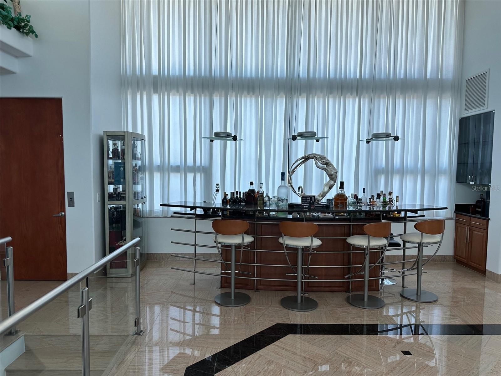 A4652523 Property Photo