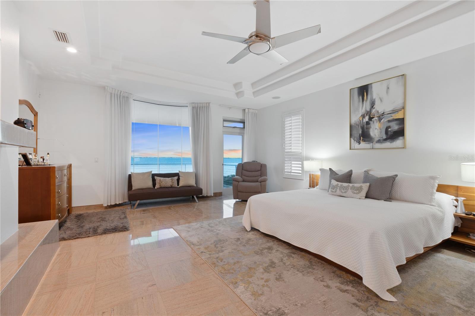 A4652523 Property Photo