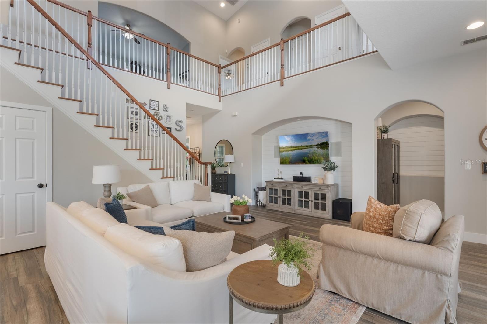 10100 LOBLOLLY PINE CIR, ORLANDO, FL, 32827