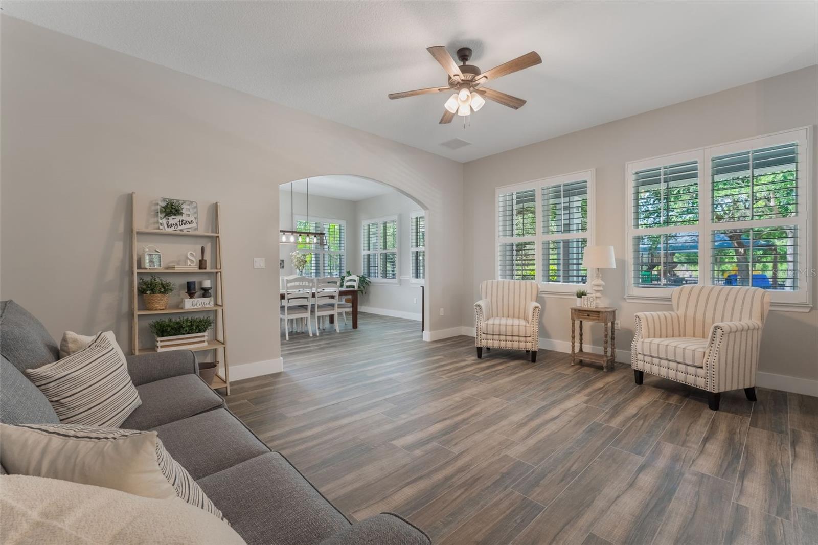 10100 LOBLOLLY PINE CIR, ORLANDO, FL, 32827