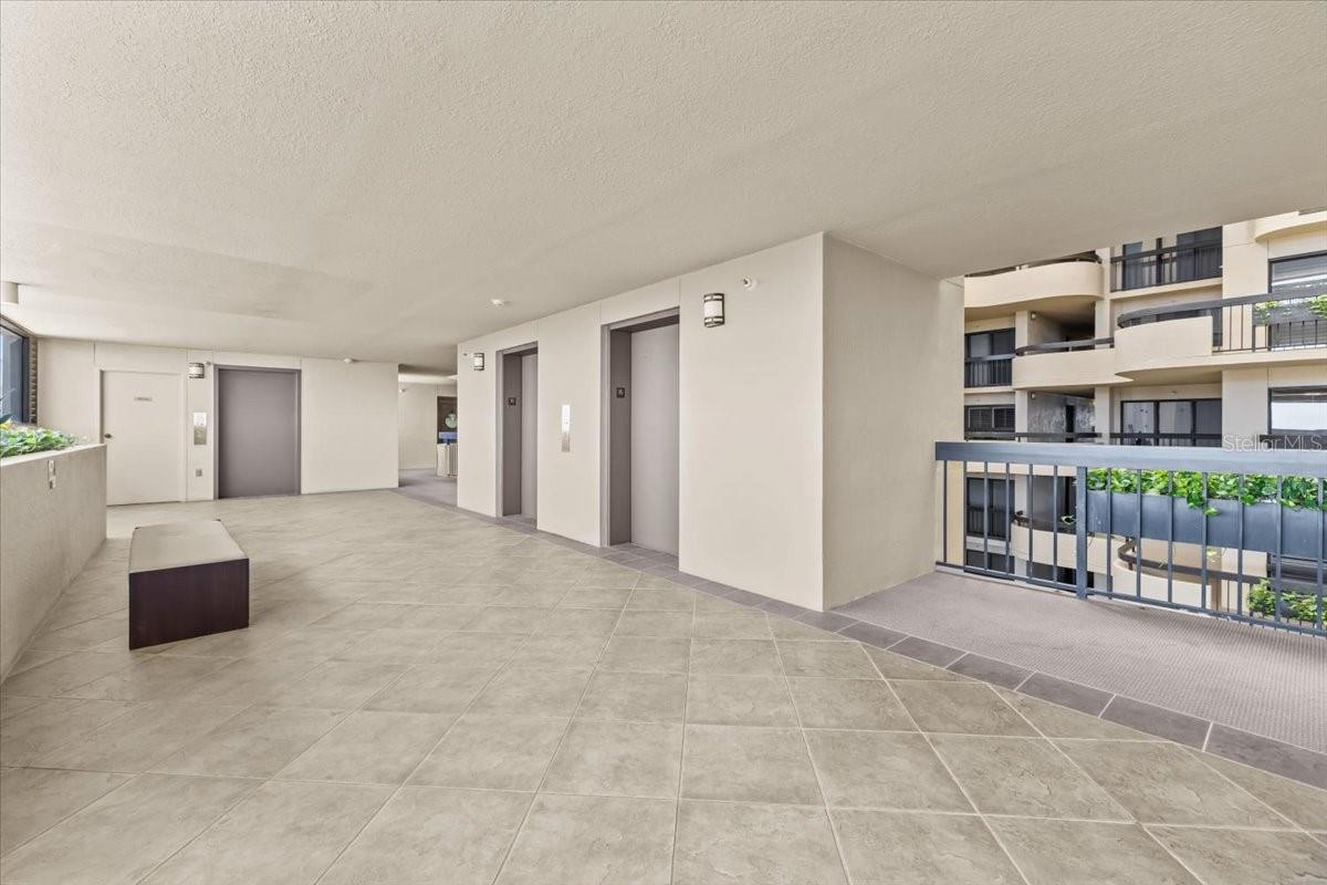 2413 BAYSHORE BLVD #1604, TAMPA, FL, 33629