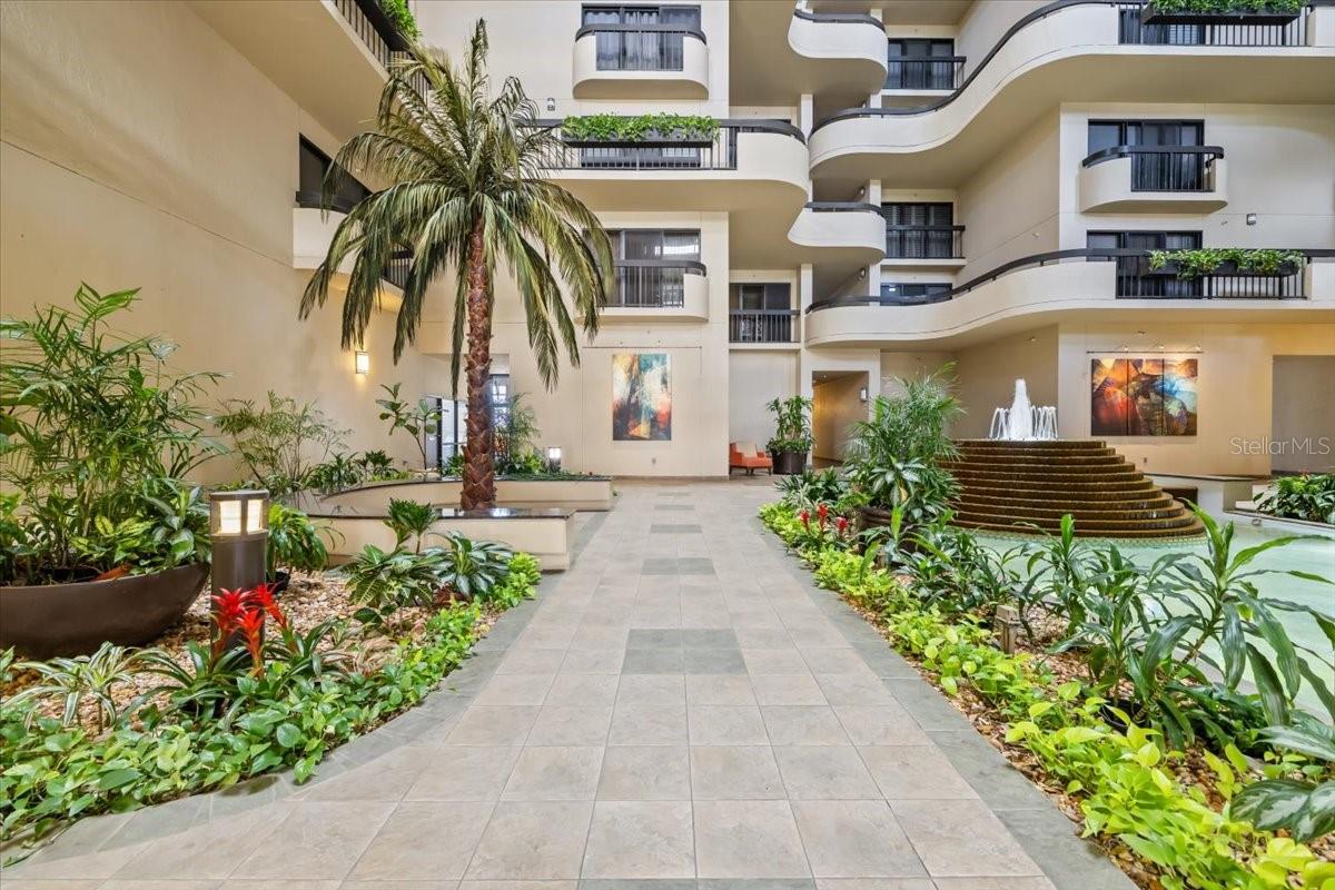 2413 BAYSHORE BLVD #1604, TAMPA, FL, 33629