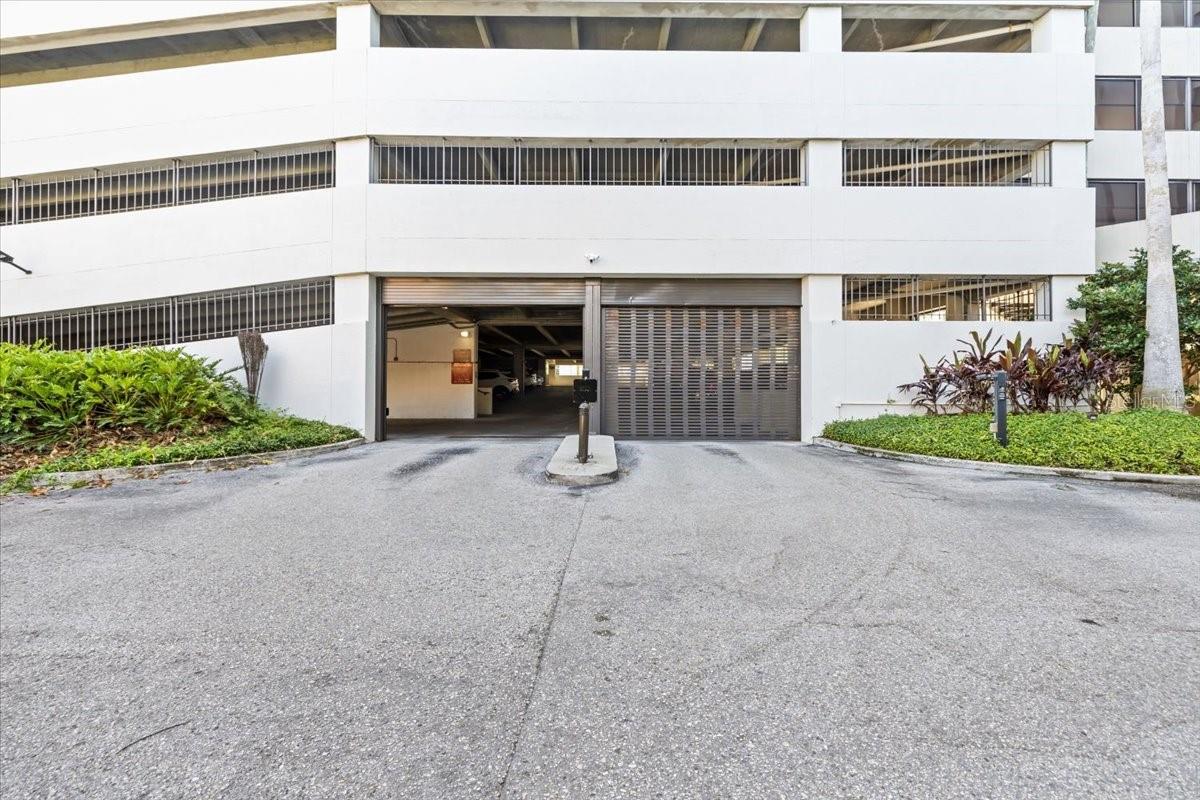 2413 BAYSHORE BLVD #1604, TAMPA, FL, 33629