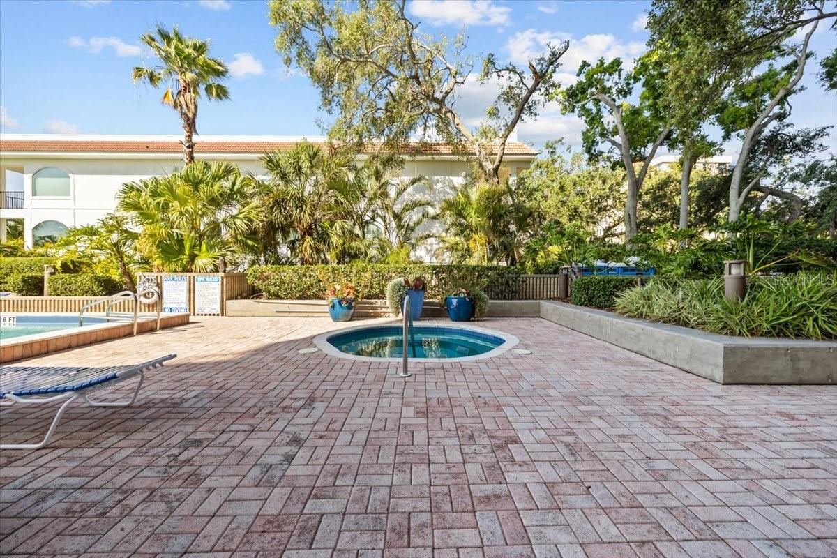 2413 BAYSHORE BLVD #1604, TAMPA, FL, 33629