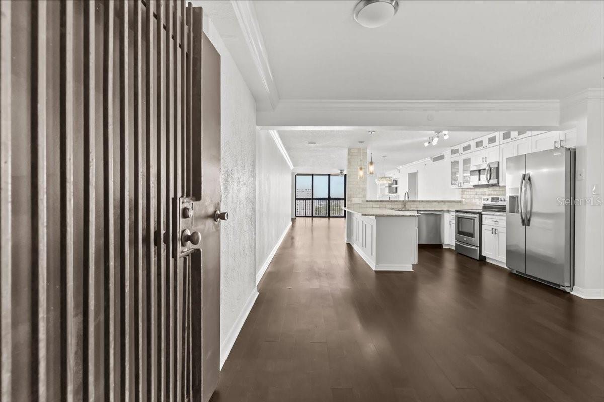 2413 BAYSHORE BLVD #1604, TAMPA, FL, 33629