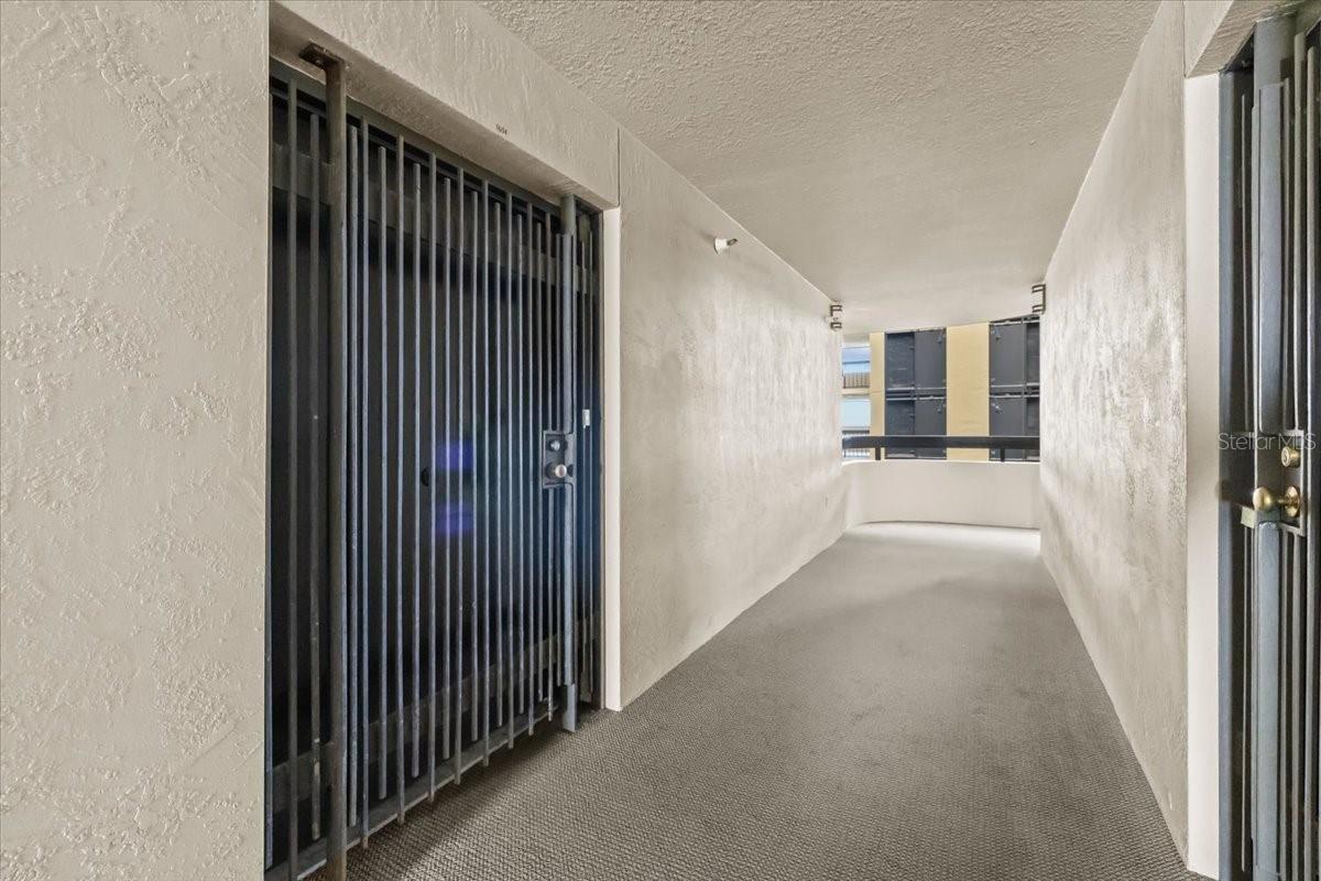 2413 BAYSHORE BLVD #1604, TAMPA, FL, 33629