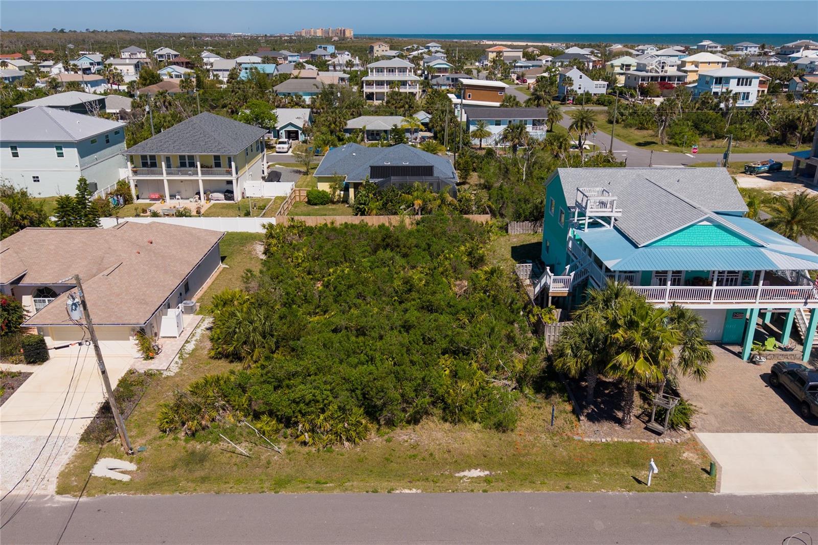 25 S SURF DR, PALM COAST, FL, 32137