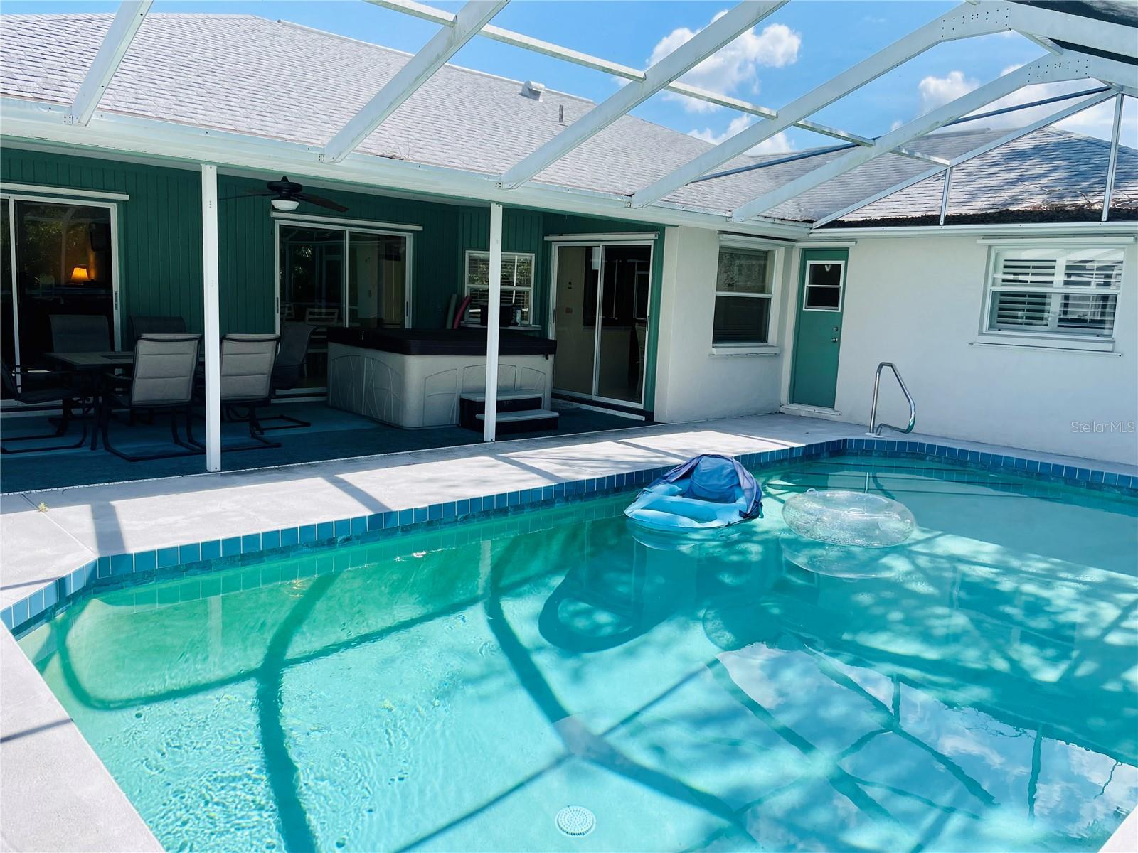 10405 SANDRIFT AVE, ENGLEWOOD, FL, 34224