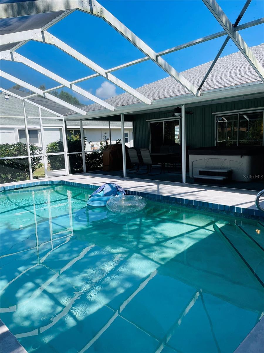 10405 SANDRIFT AVE, ENGLEWOOD, FL, 34224