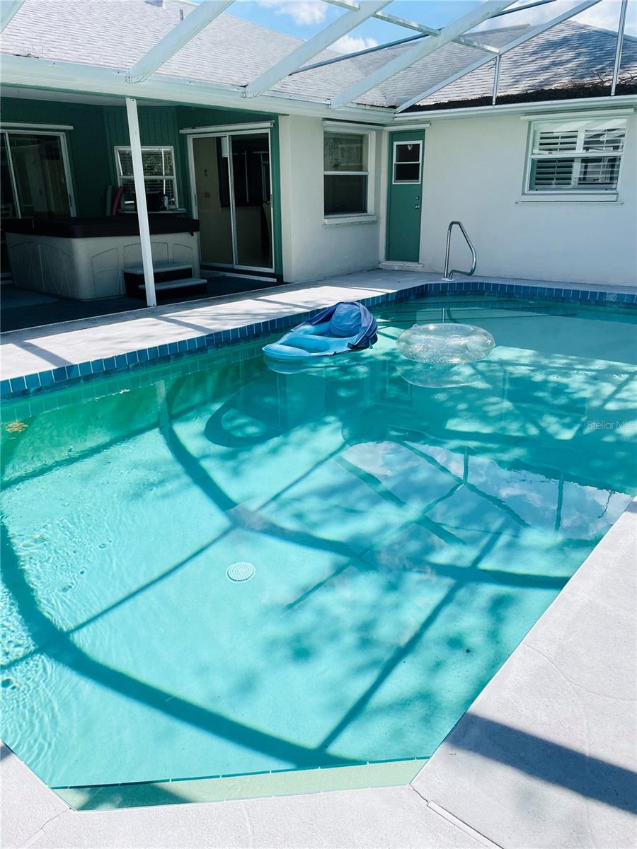 10405 SANDRIFT AVE, ENGLEWOOD, FL, 34224