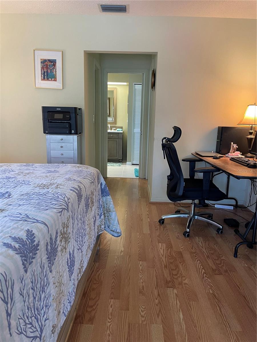 10405 SANDRIFT AVE, ENGLEWOOD, FL, 34224